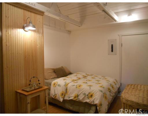 425 Blue Jay Canyon Road Lake Arrowhead, CA 92317 - Photo 5 of 11