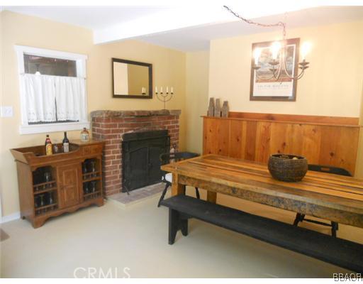 425 Blue Jay Canyon Road Lake Arrowhead, CA 92317 - Photo 10 of 11