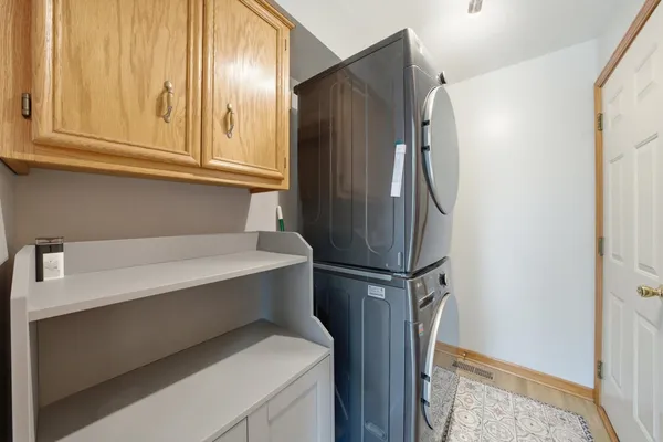 $799,000 | 18 Newgate Avenue, Naperville, IL 60565