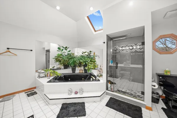 $799,000 | 18 Newgate Avenue, Naperville, IL 60565