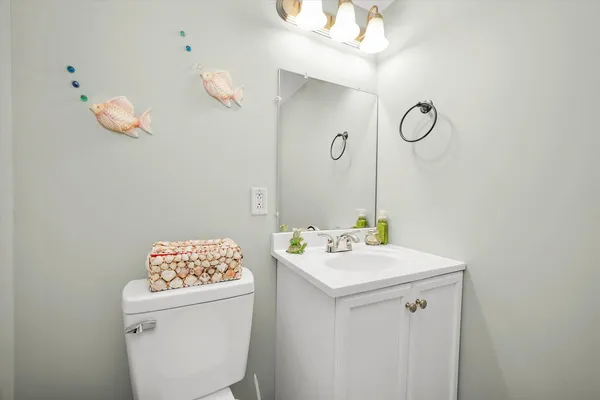 a view of a storage & utility room