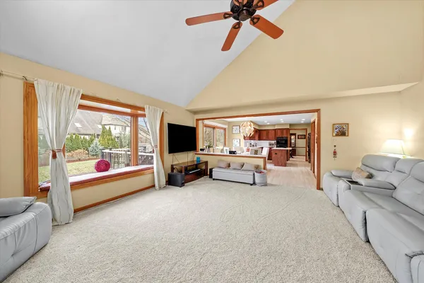 $799,000 | 18 Newgate Avenue, Naperville, IL 60565