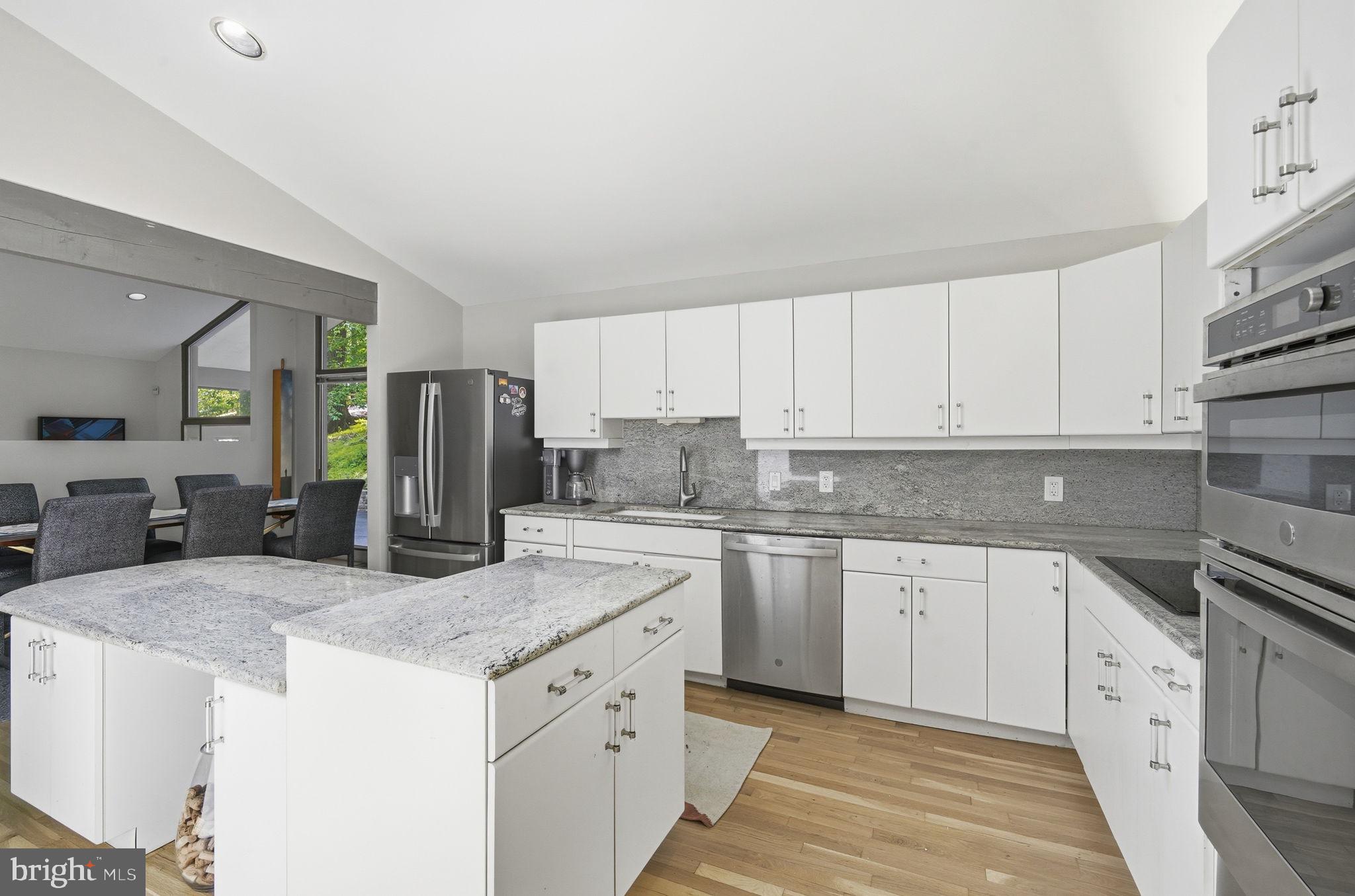 3220 Sawmill Road Newtown Square, PA 19073 - Photo 17 of 37