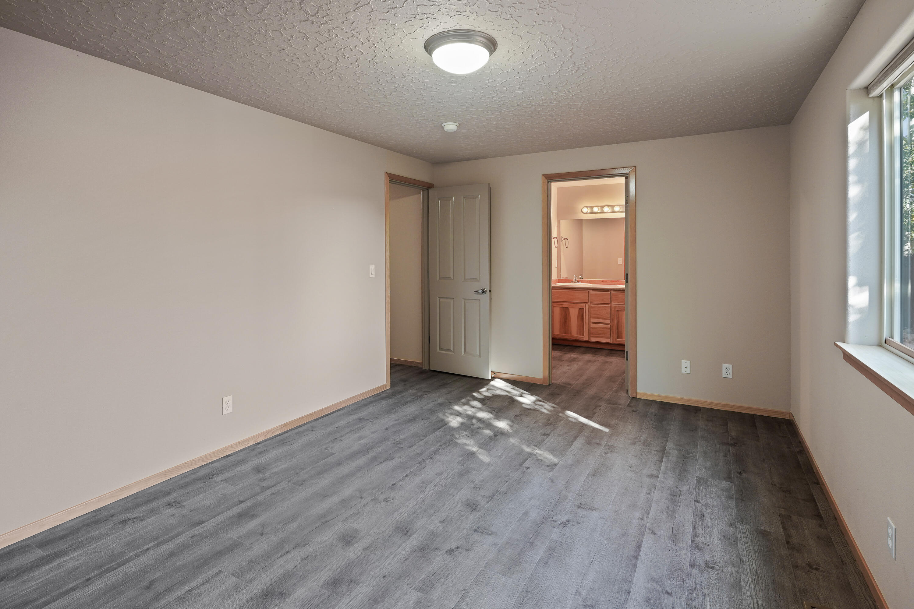 20517 Prospector Loop Bend, OR 97702 - Photo 23 of 32 DSC02174
