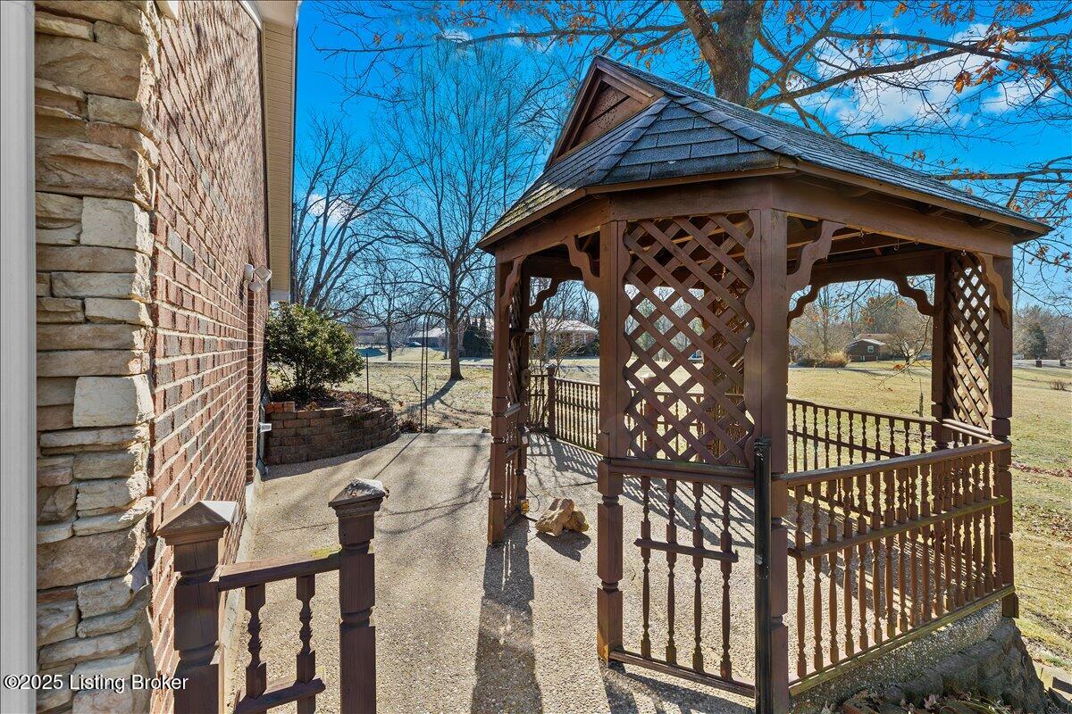 3814 Briar Ridge Road La Grange, KY 40031 - Photo 29 of 35 29-3814 Briar Ridge Rd-29