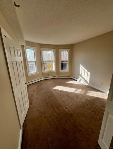 $2,500 | 24 Mortson Street, Hartford, CT 06106