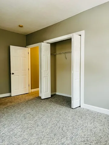 $2,500 | 24 Mortson Street, Hartford, CT 06106