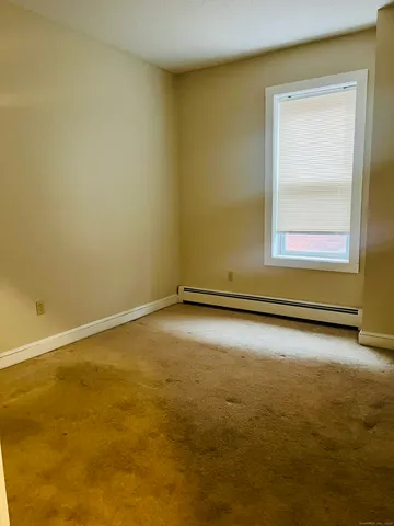 $2,500 | 24 Mortson Street, Hartford, CT 06106