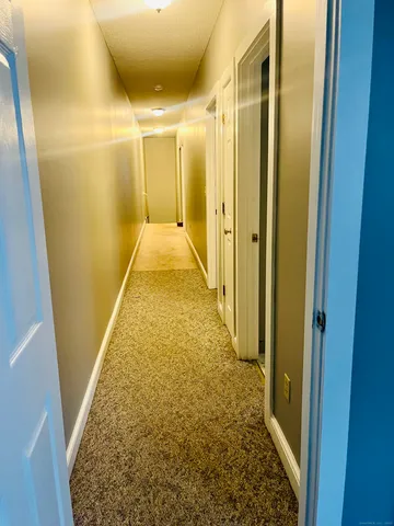 $2,500 | 24 Mortson Street, Hartford, CT 06106