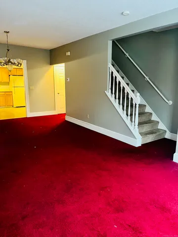 $2,500 | 24 Mortson Street, Hartford, CT 06106