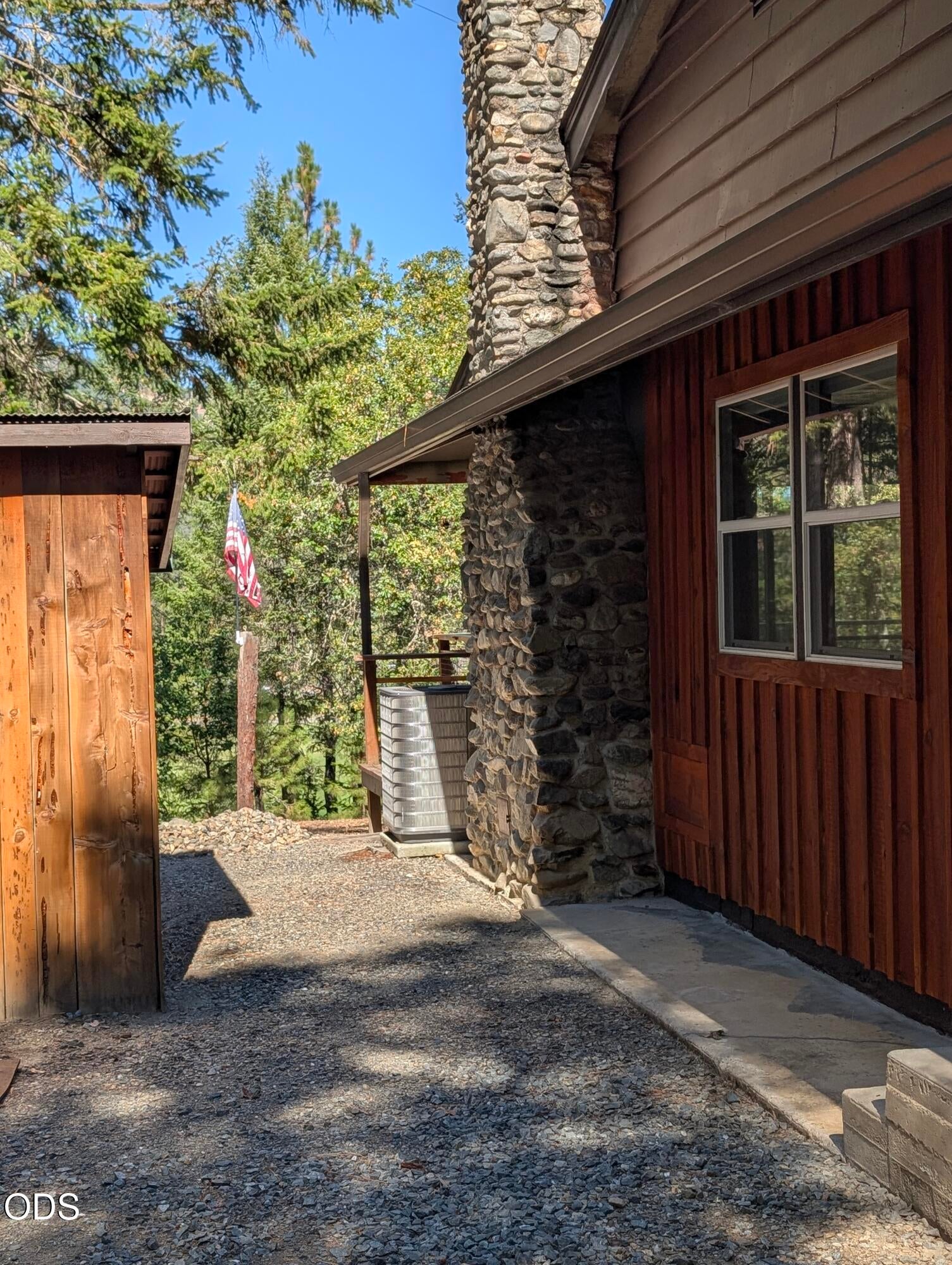 11851 Upper Applegate Road Jacksonville, OR 97530 - Photo 23 of 23 Gallery Image 23
