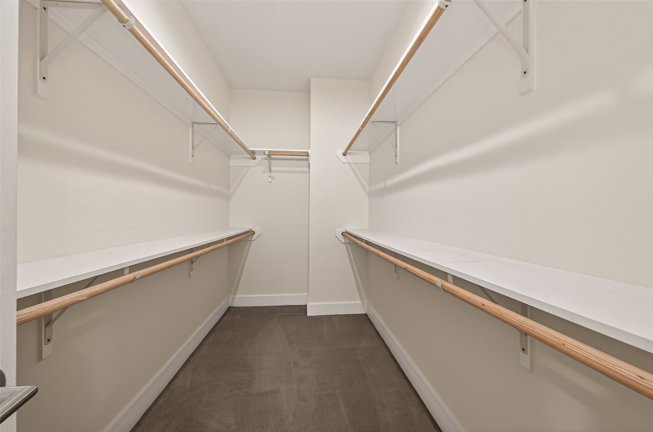5505 Robusto Place Houston, TX 77091 - Photo 39 of 49 a view of closet