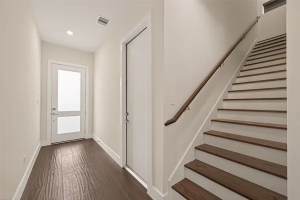 $2,700 | 5505 Robusto Place, Houston, TX 77091