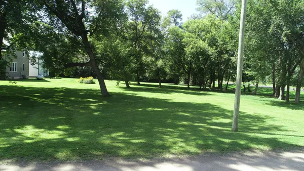 $285,000 | 18685 Highway 79, Elbow Lake, MN 56531