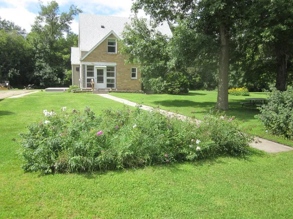 $285,000 | 18685 Highway 79, Elbow Lake, MN 56531