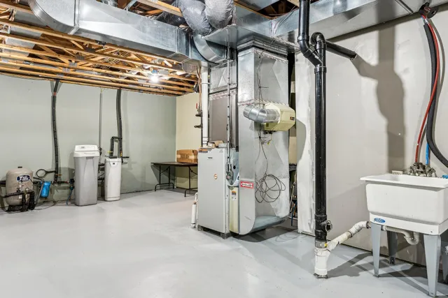 $1,149,900 | 5057 Fairhill Drive Southeast, Buffalo, MN 55313