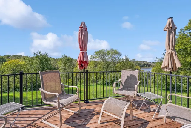 $1,149,900 | 5057 Fairhill Drive Southeast, Buffalo, MN 55313