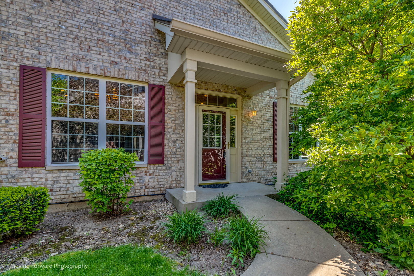 955 Oak Ridge Boulevard Elgin, IL 60120 - Photo 42 of 47 Gallery Image 42