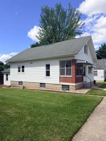 $215,000 | 223 North Depot Street, Batesville, IN 47006