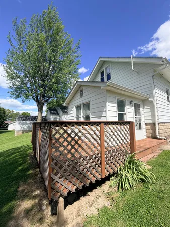 $215,000 | 223 North Depot Street, Batesville, IN 47006