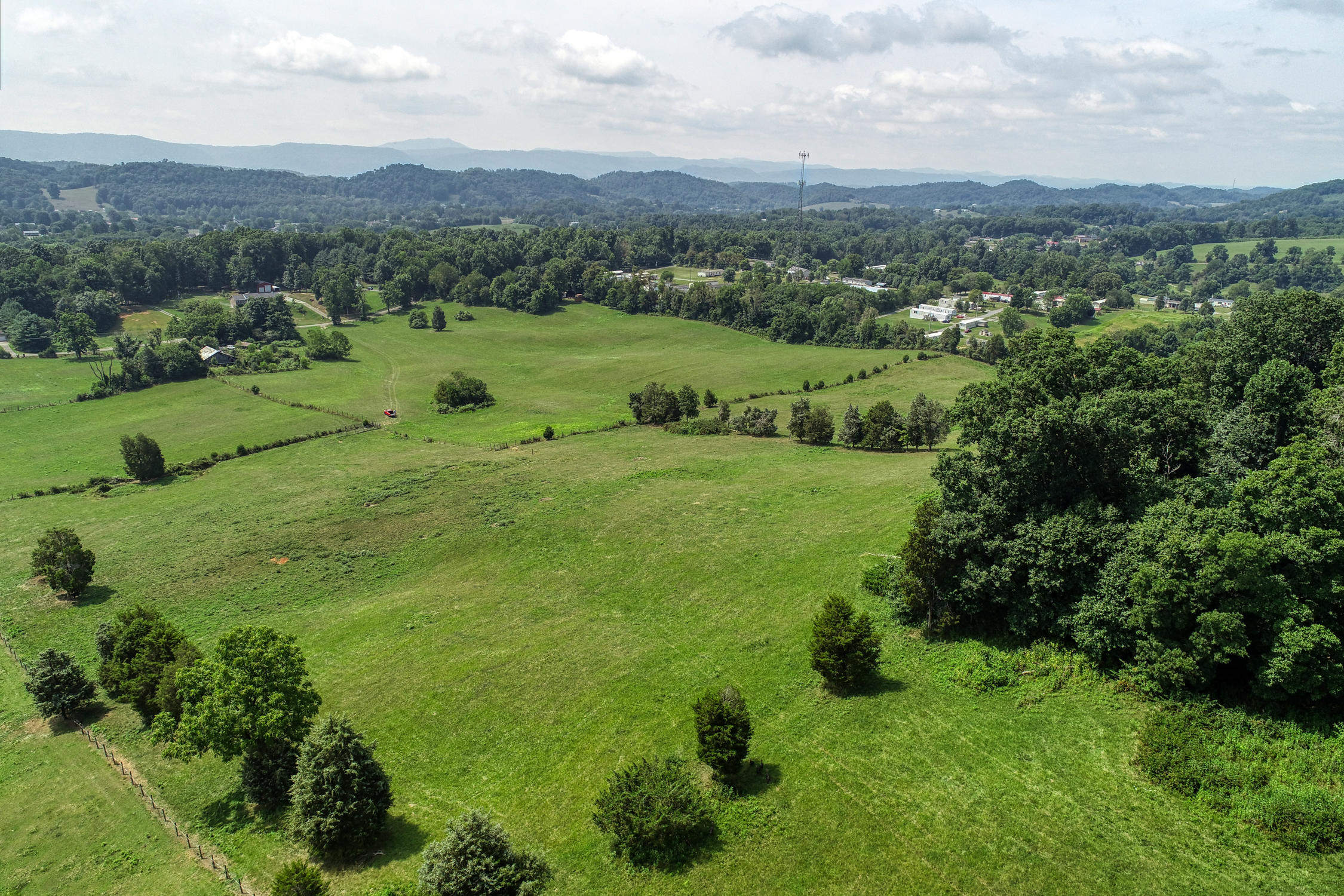 Tbd Shipley Road Church Hill, TN 37642 - Photo 21 of 29 Givens. Shipley. CH MLSa (24 of 33) V