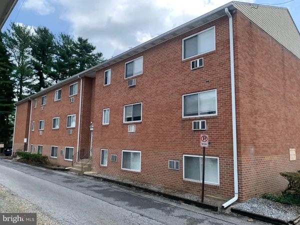 $950 | 459 Hockersville Road, Unit 305, Hershey, PA 17033