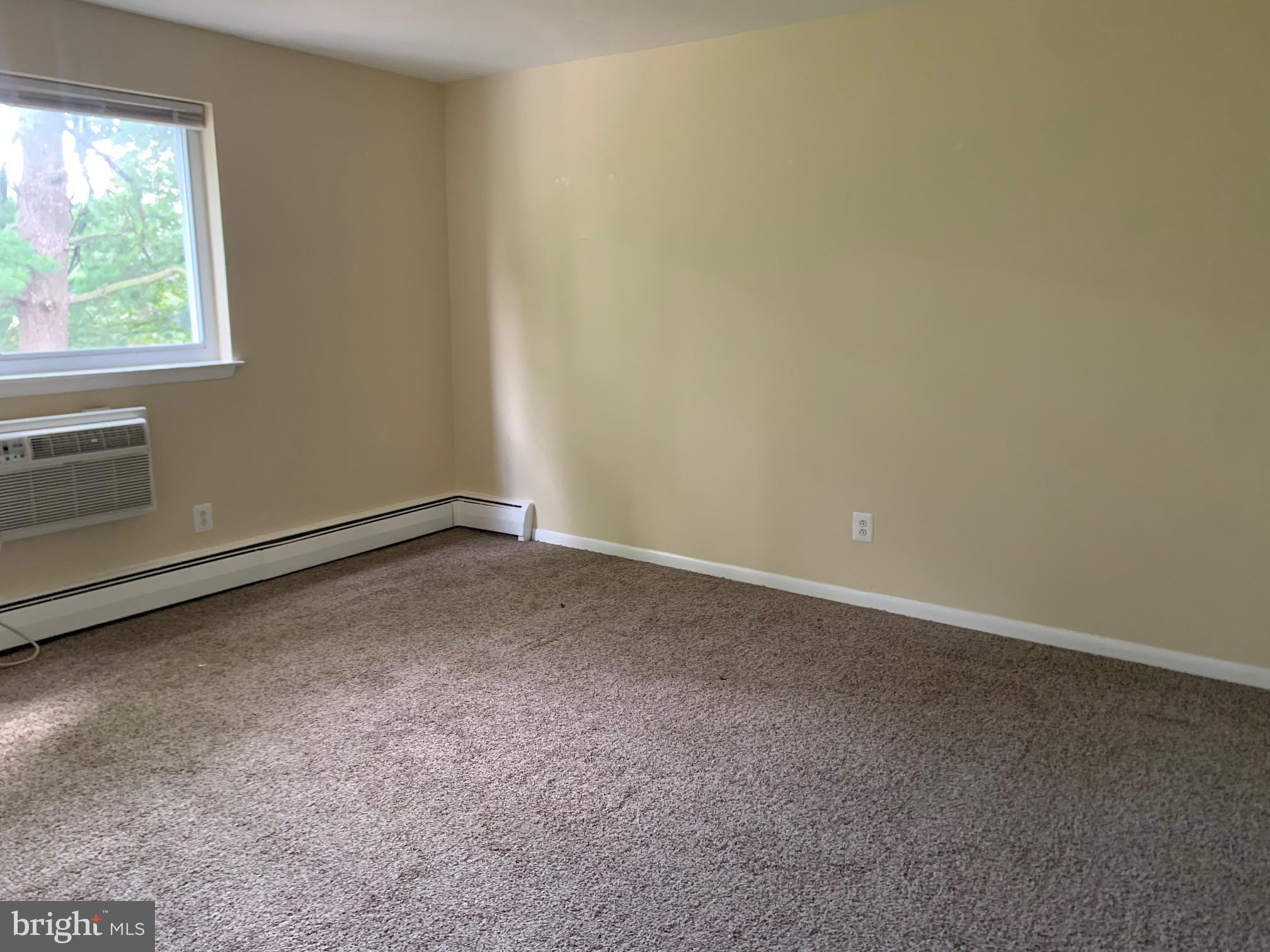 459 Hockersville Road, Unit 305 Hershey, PA 17033 - Photo 12 of 14 an empty room with a window