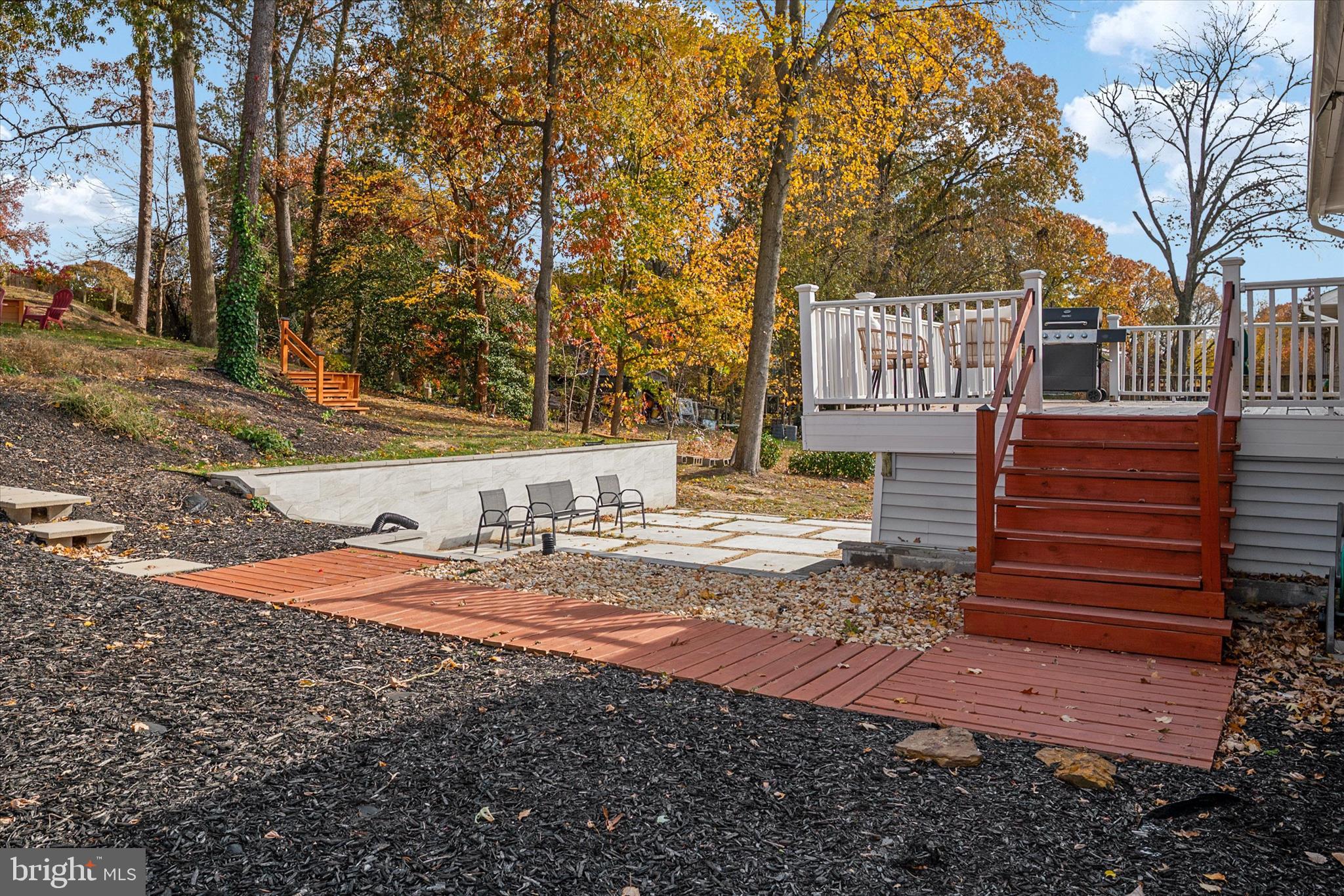 155 Barbara Road Severna Park, MD 21146 - Photo 29 of 51 a view of a yard with plants and trees