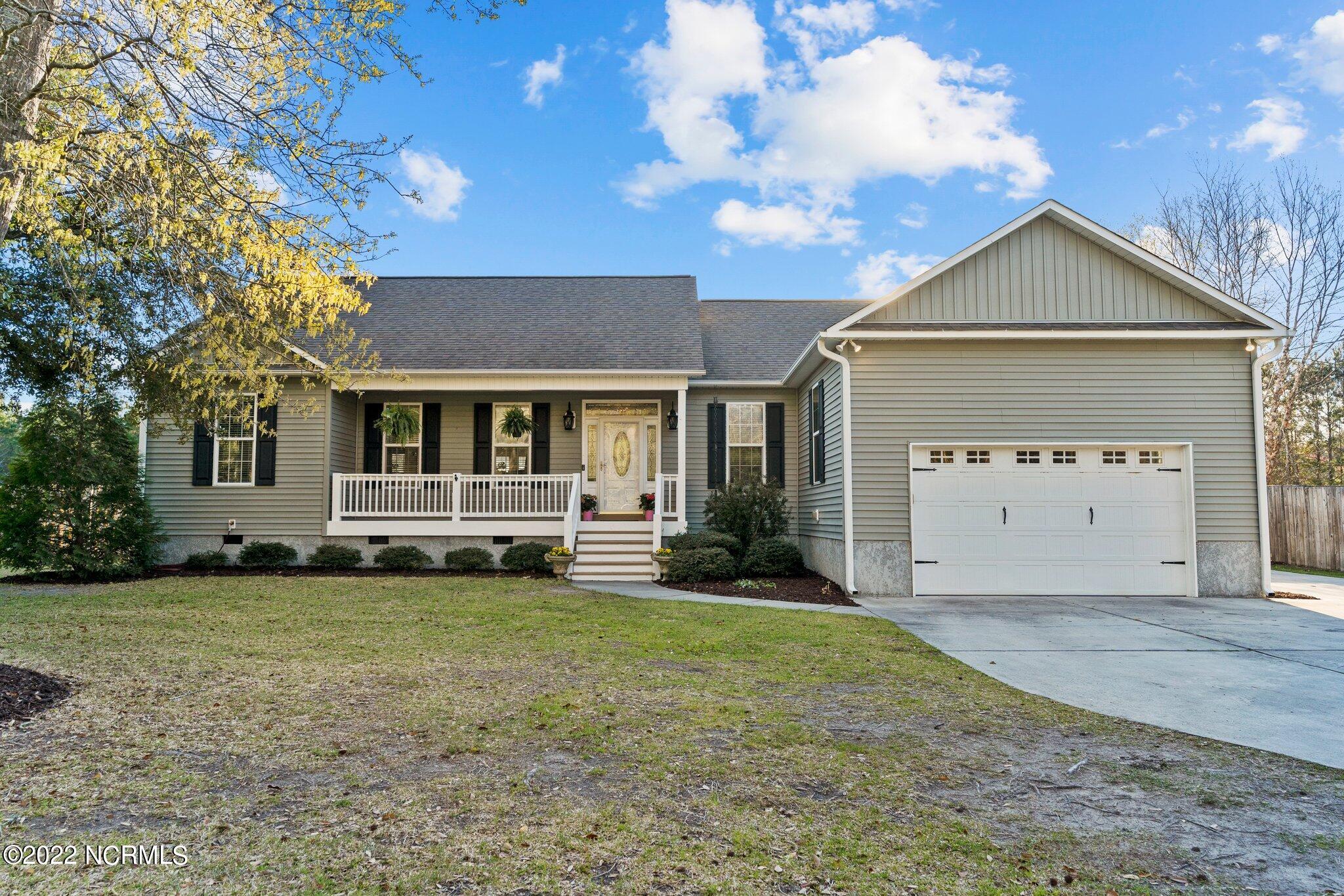 770 Sloop Point Road Hampstead, NC 28443 - Photo 1 of 35 web_CHK01231