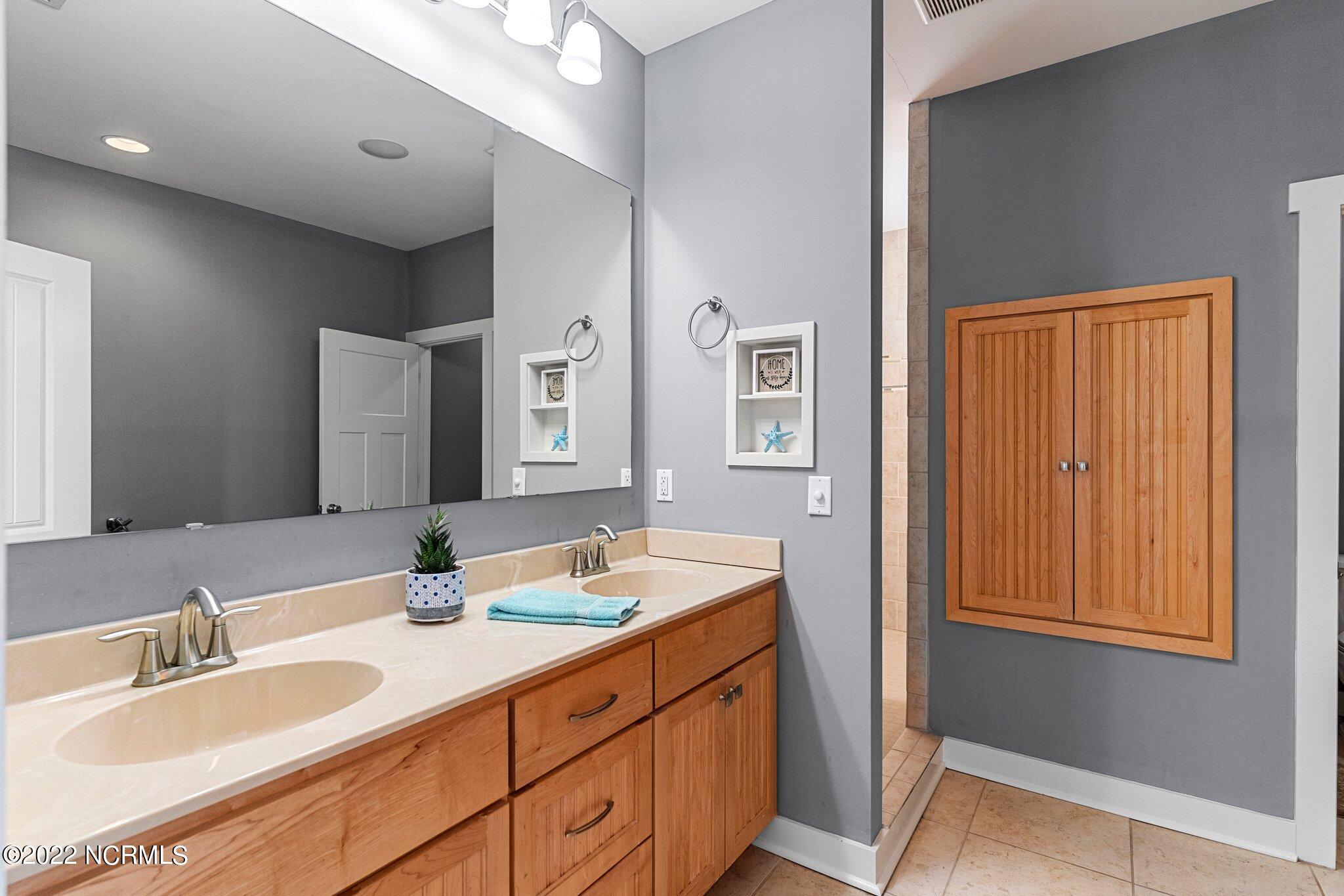 770 Sloop Point Road Hampstead, NC 28443 - Photo 19 of 35 web_CHK01106