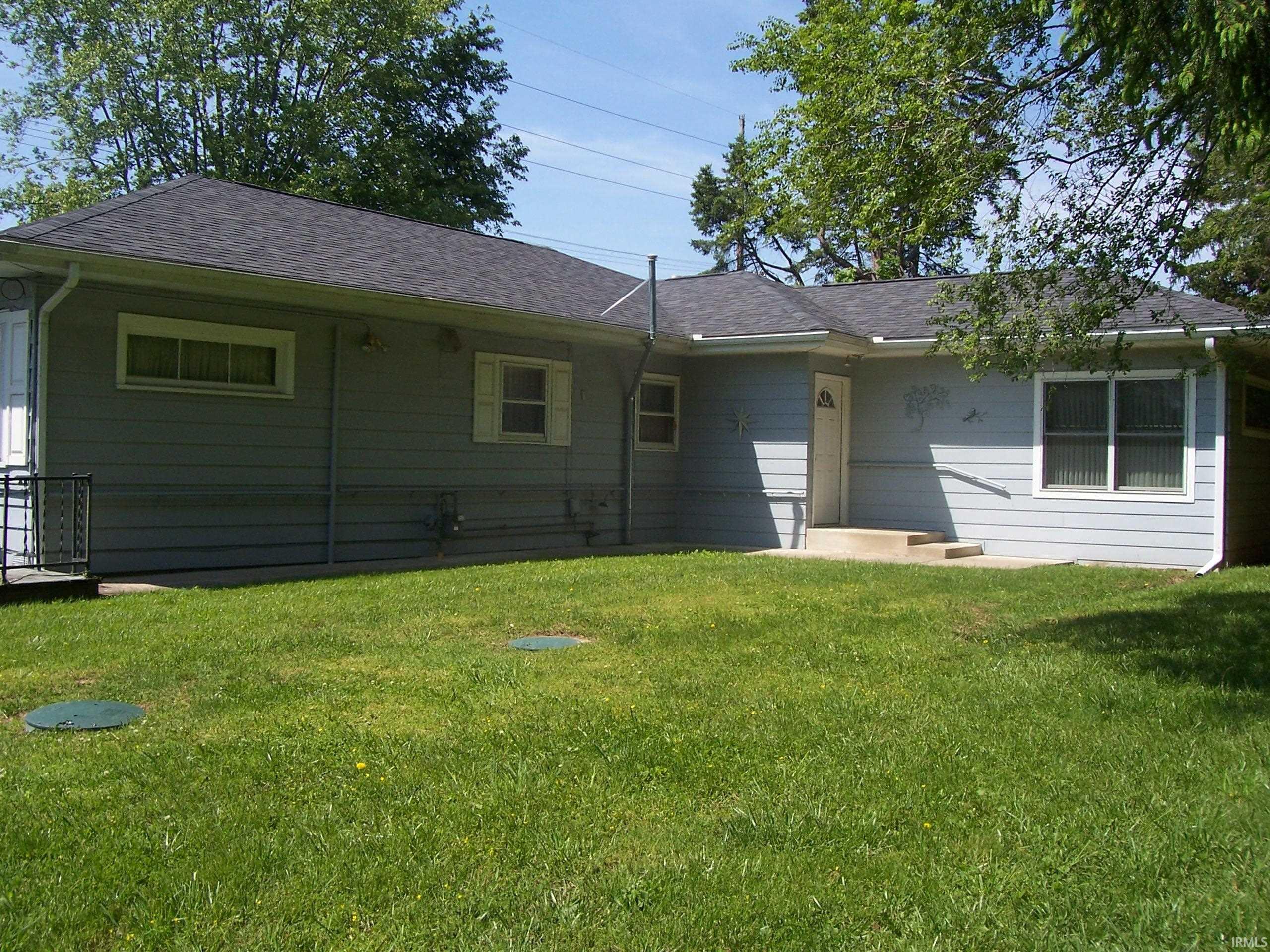 2328 Chase Road Logansport, IN 46947 - Photo 2 of 17