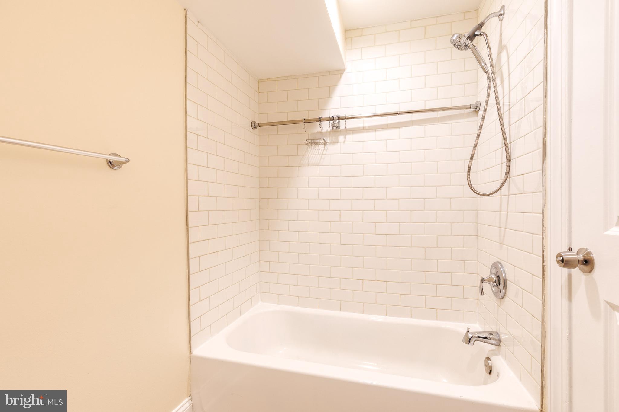 3306 Fleet Street Baltimore, MD 21224 - Photo 18 of 22
