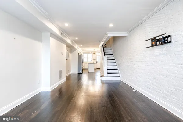 $3,500 | 3306 Fleet Street, Baltimore, MD 21224