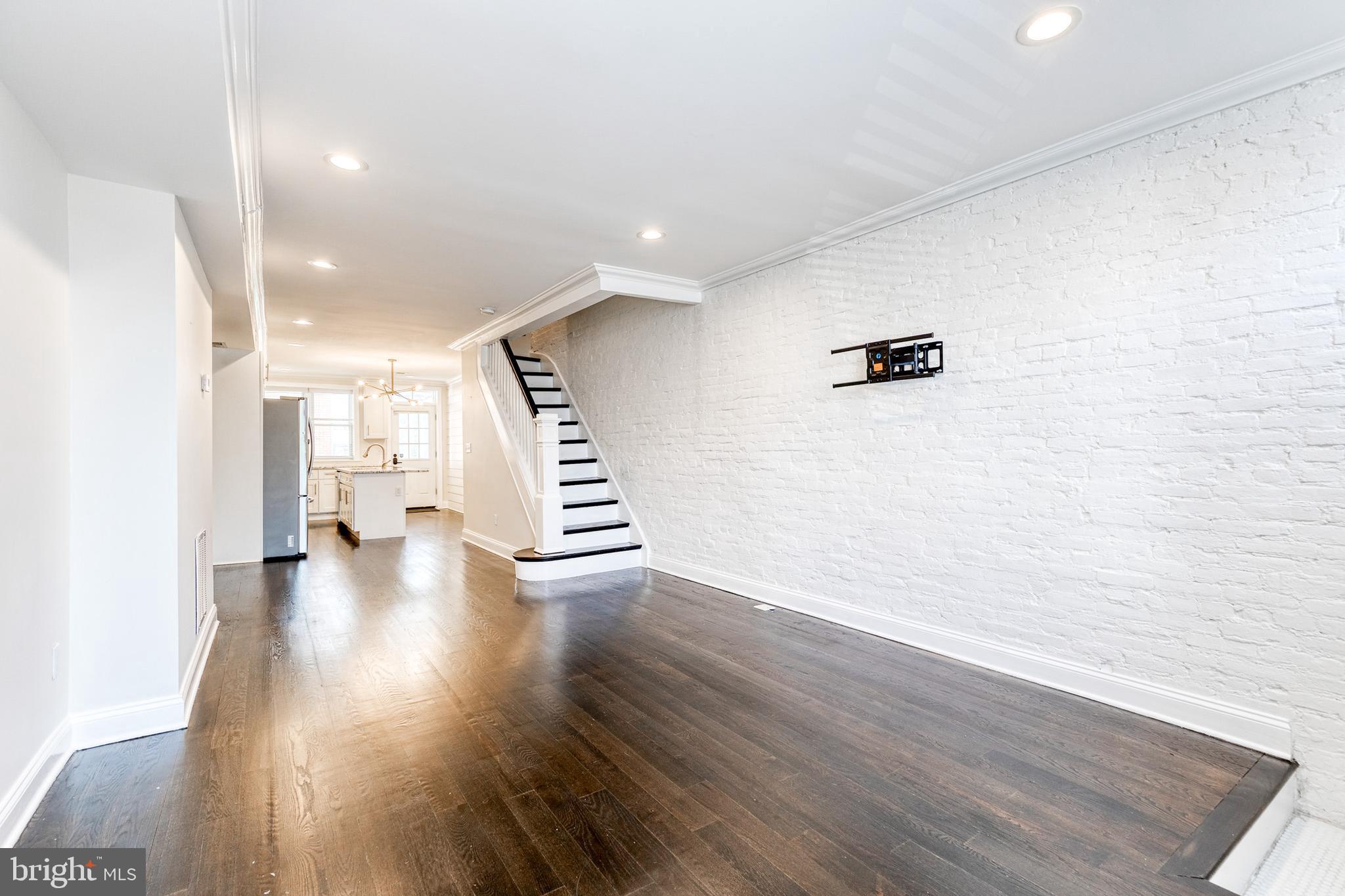 3306 Fleet Street Baltimore, MD 21224 - Photo 9 of 22