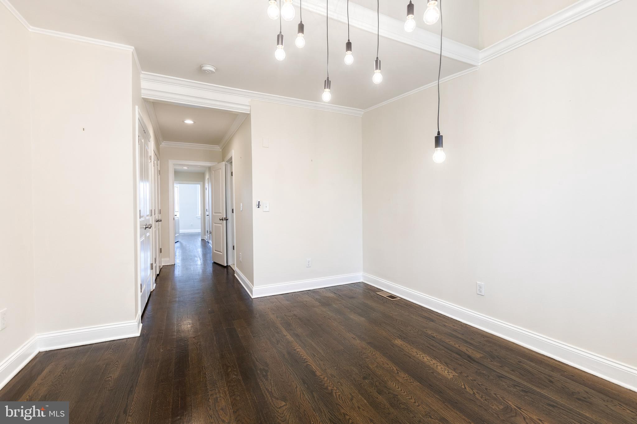 3306 Fleet Street Baltimore, MD 21224 - Photo 10 of 22