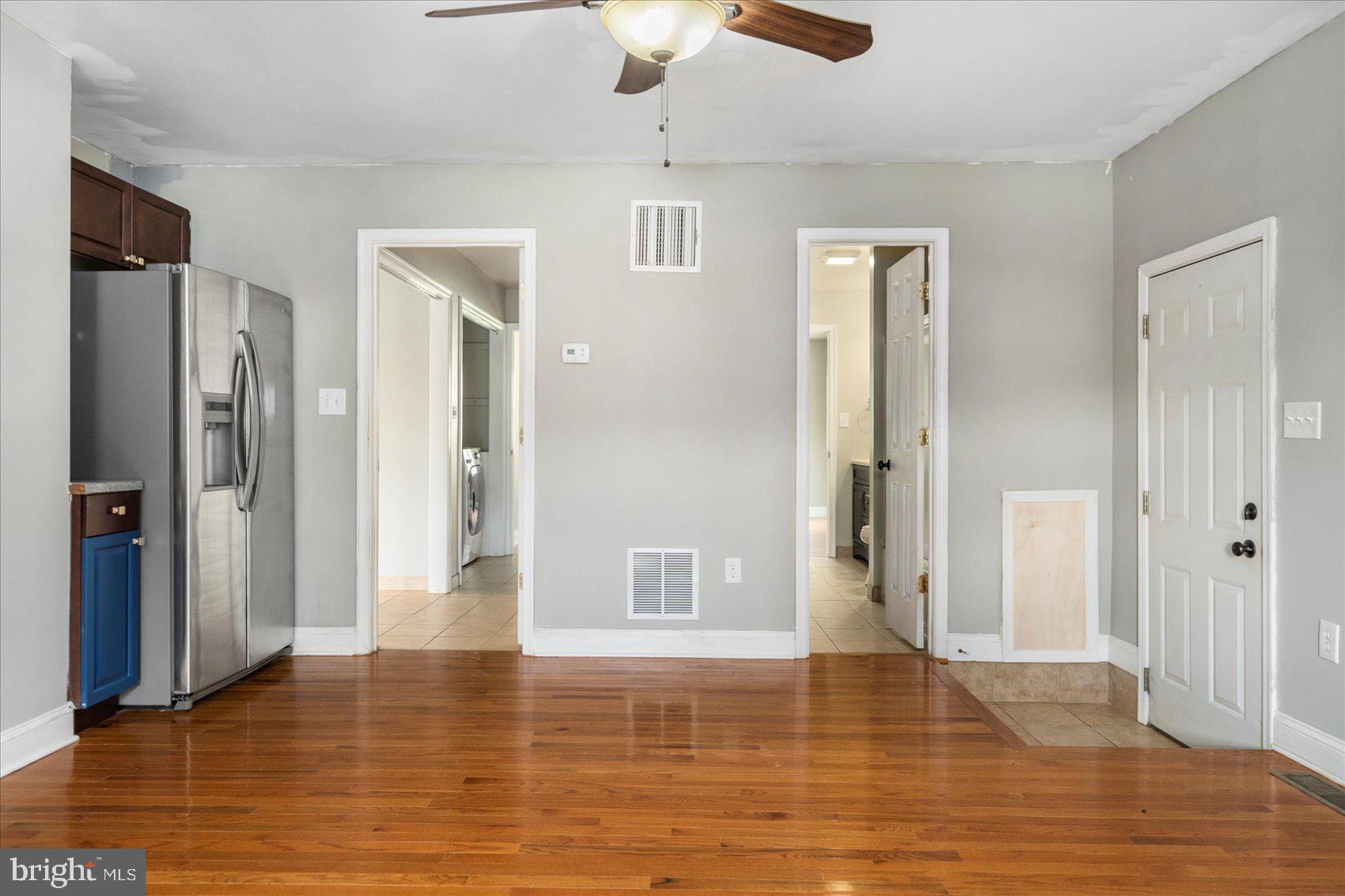 3512 Farm Road Aberdeen, MD 21001 - Photo 36 of 45 Hallway to Main Living Area & Full Bath Entrance
