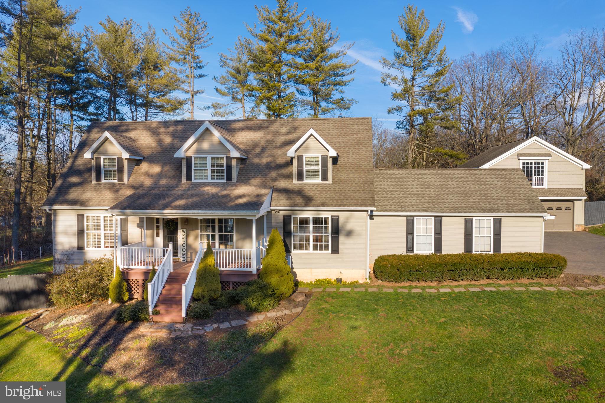 1429 Kulp Road Pottstown, PA 19465 - Photo 1 of 40