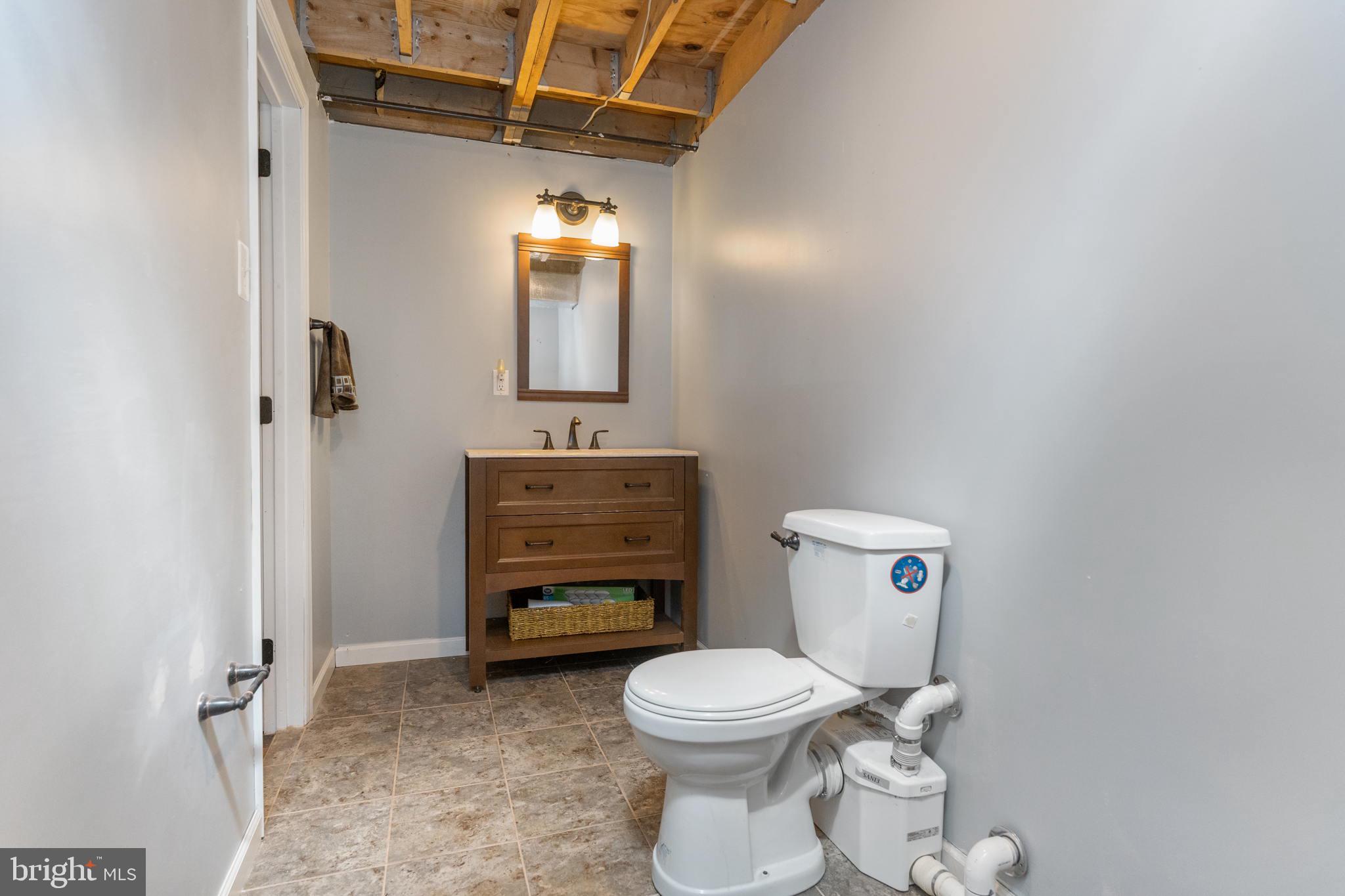 1429 Kulp Road Pottstown, PA 19465 - Photo 31 of 40
