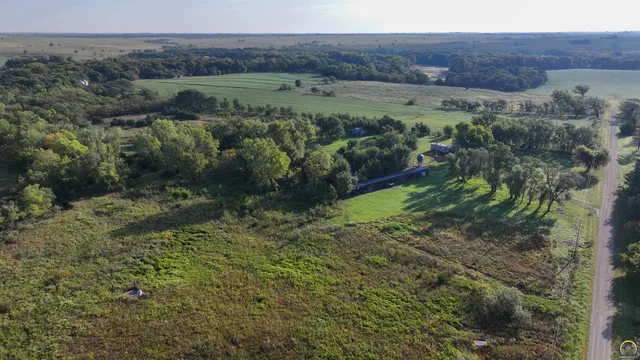 $184,485 | 2154 Road 300, Reading, KS 66868