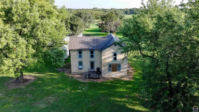 $184,485 | 2154 Road 300, Reading, KS 66868
