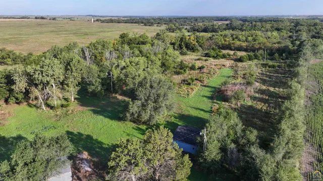 $184,485 | 2154 Road 300, Reading, KS 66868