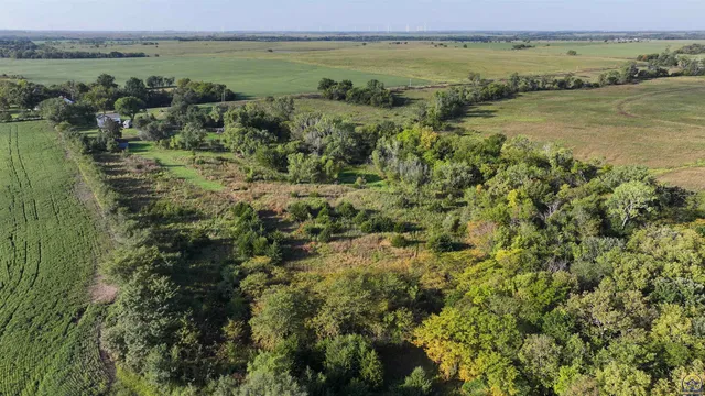 $184,485 | 2154 Road 300, Reading, KS 66868