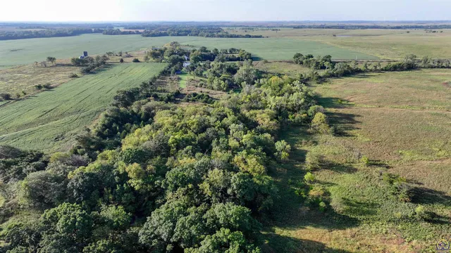 $184,485 | 2154 Road 300, Reading, KS 66868