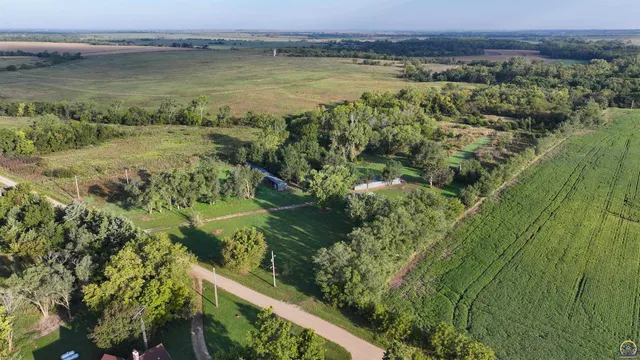 $184,485 | 2154 Road 300, Reading, KS 66868