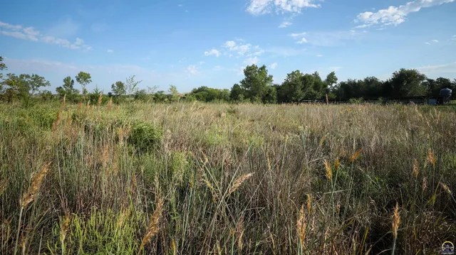 $184,485 | 2154 Road 300, Reading, KS 66868