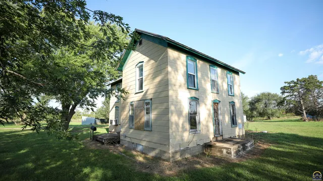 $184,485 | 2154 Road 300, Reading, KS 66868