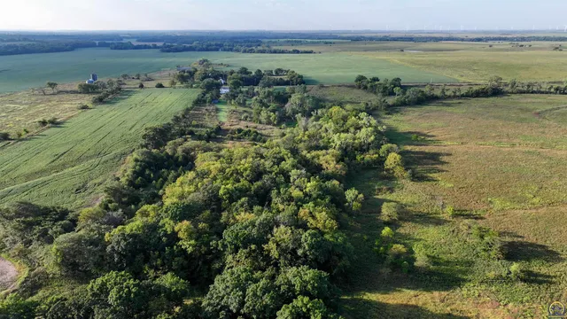 $184,485 | 2154 Road 300, Reading, KS 66868