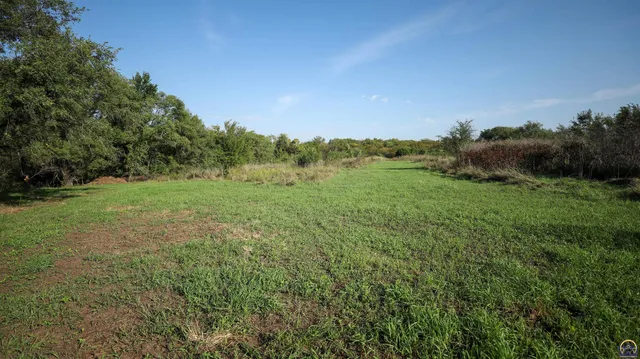 $184,485 | 2154 Road 300, Reading, KS 66868