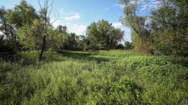 $184,485 | 2154 Road 300, Reading, KS 66868