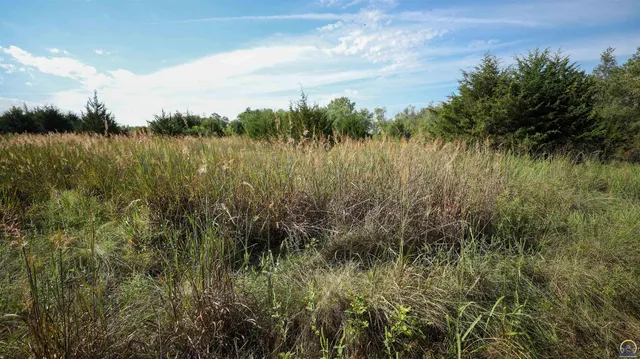 $184,485 | 2154 Road 300, Reading, KS 66868